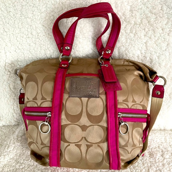 Coach Handbags - Coach Poppy Handbag